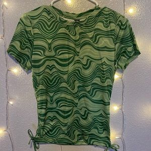 Marble print drawstring side ruched tee